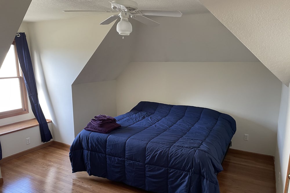 Photo of Bedroom in Sylvania