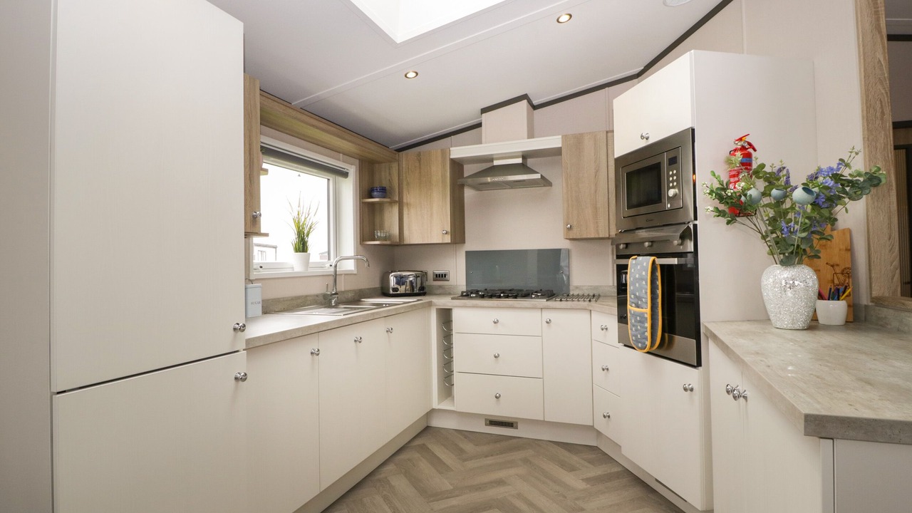 Photo of Others in Brean