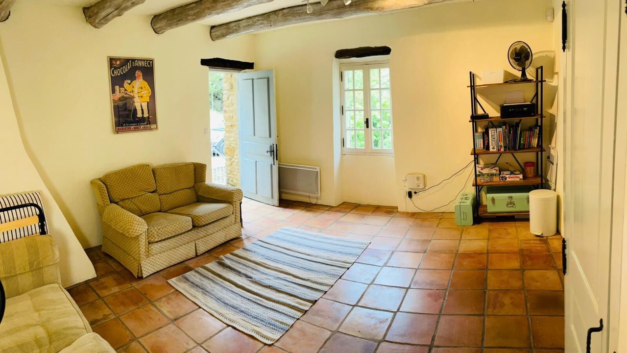 Photo of Livingroom in Saint-Andre-d'Olerargues