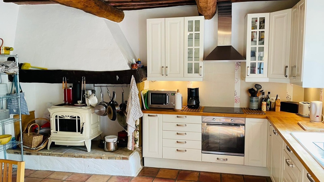 Photo of Kitchen in Saint-Andre-d'Olerargues