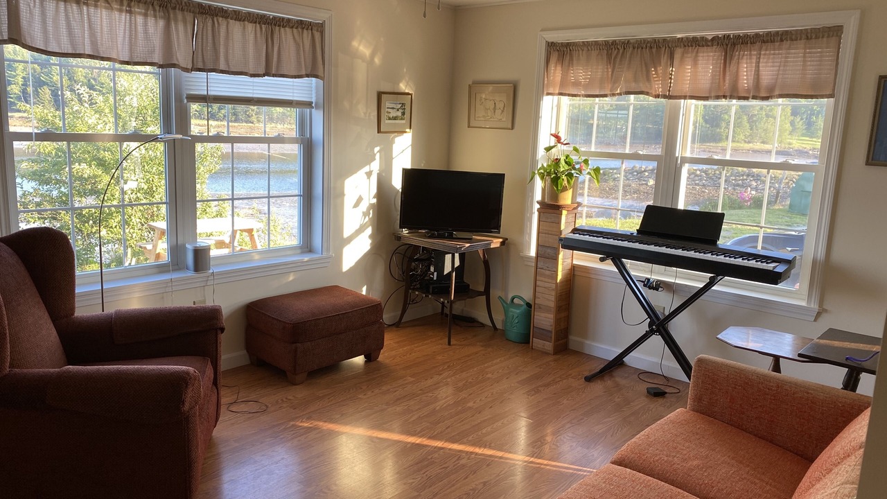 Photo of Livingroom in Machias