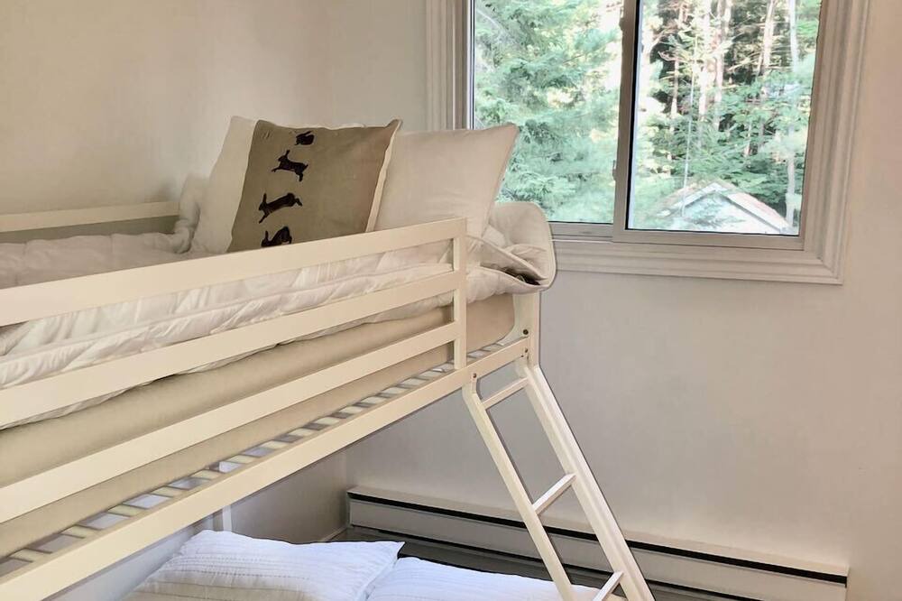 Photo of Bedroom in Lafontaine