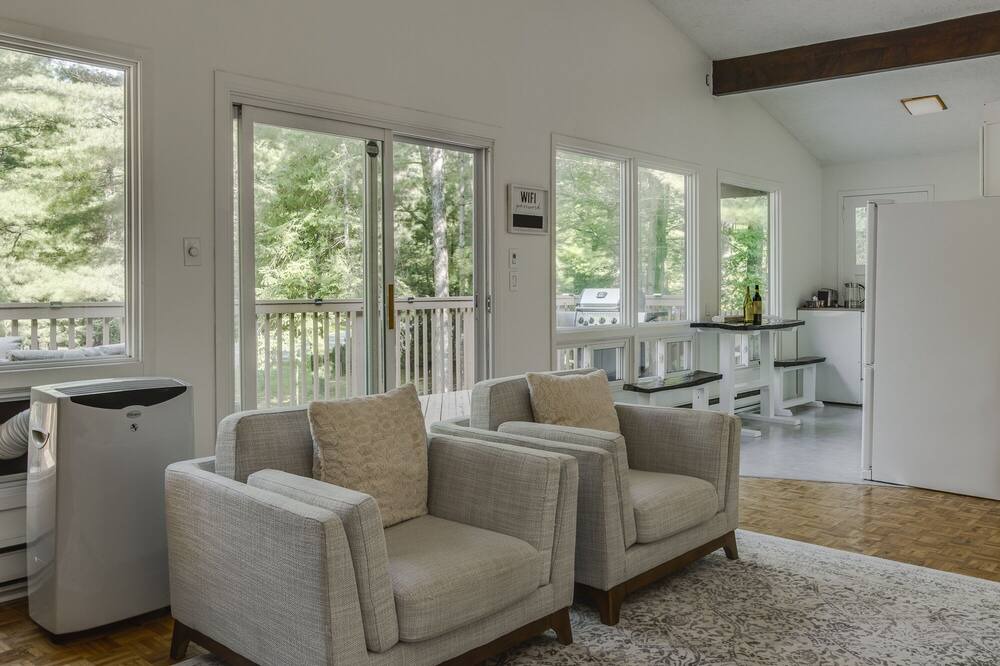 Photo of Livingroom in Lafontaine