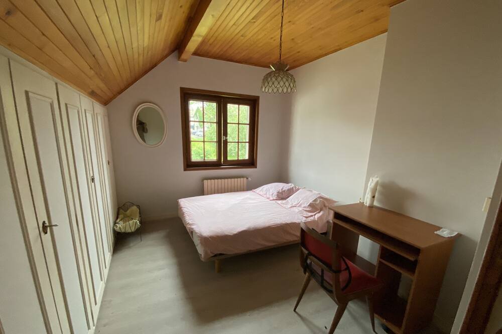 Photo of Bedroom in Cessy
