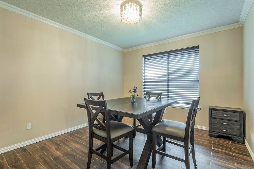 Photo of Kitchen in Elmo