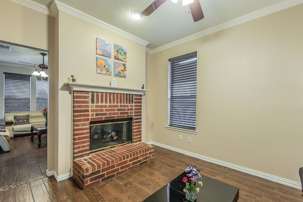 Photo of Bedroom in Elmo