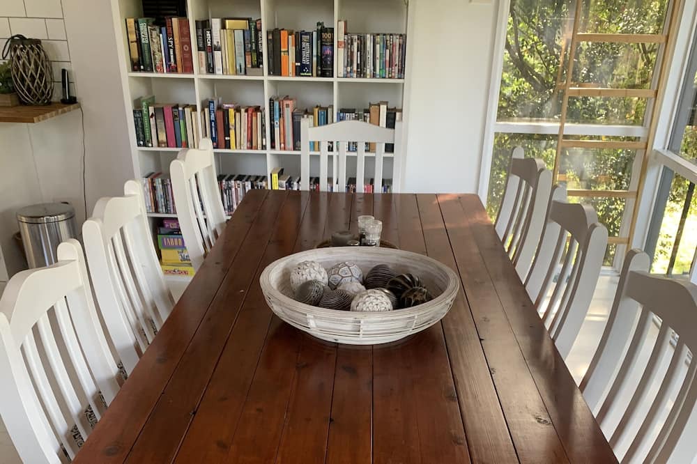 Photo of Patio Balcony in Lower Macdonald