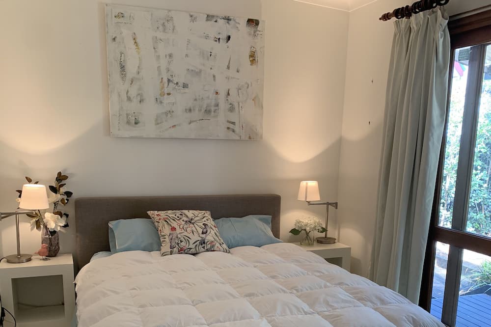 Photo of Bedroom in Lower Macdonald