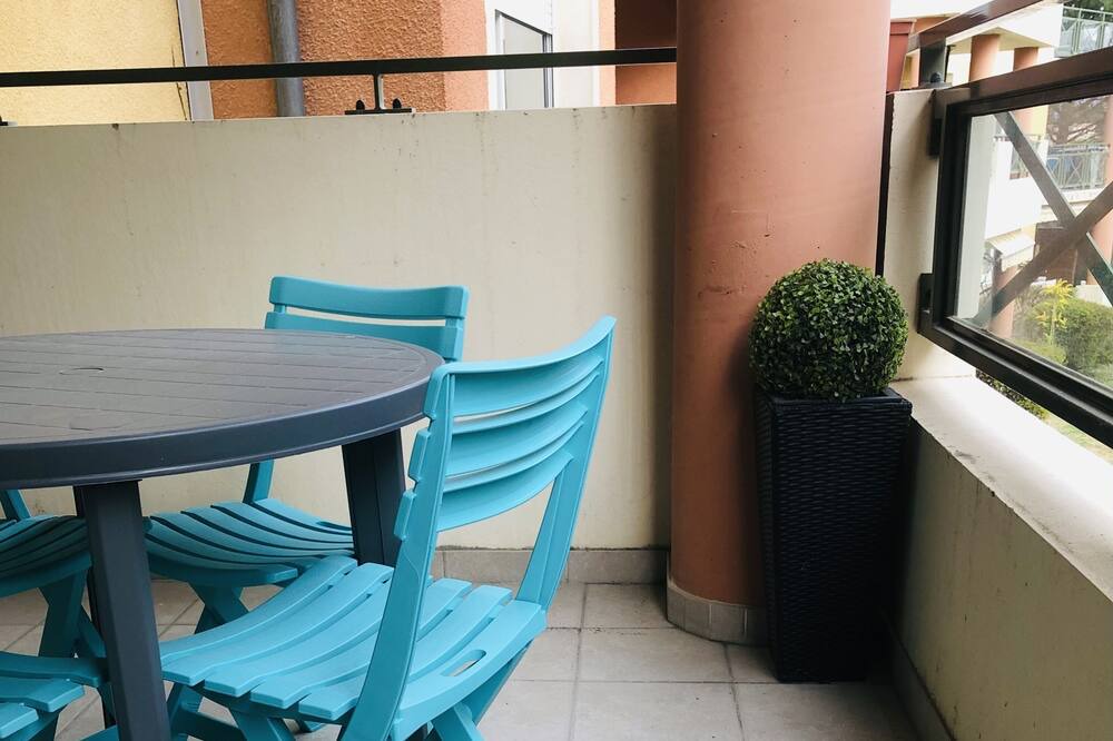 Photo of Patio Balcony in Montboucher-sur-Jabron