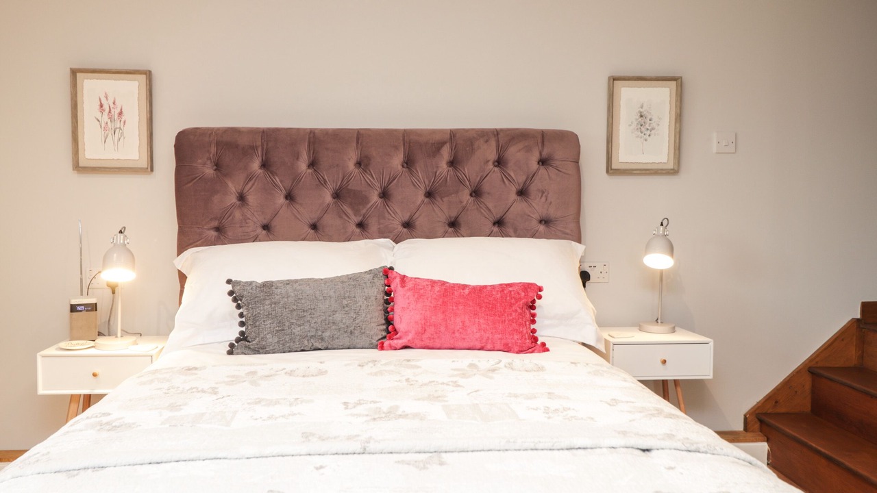 Photo of Others in Five Oak Green