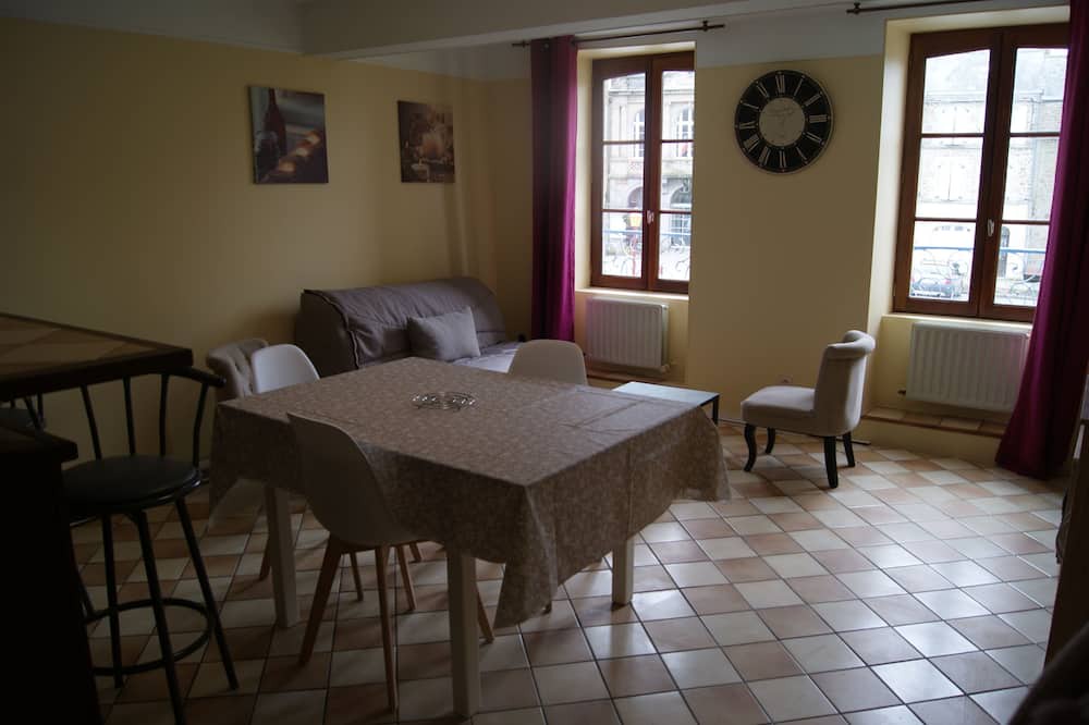 Photo of Livingroom in Lassay-les-Chateaux
