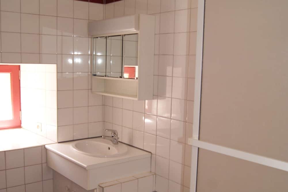 Photo of Bathroom in Lassay-les-Chateaux