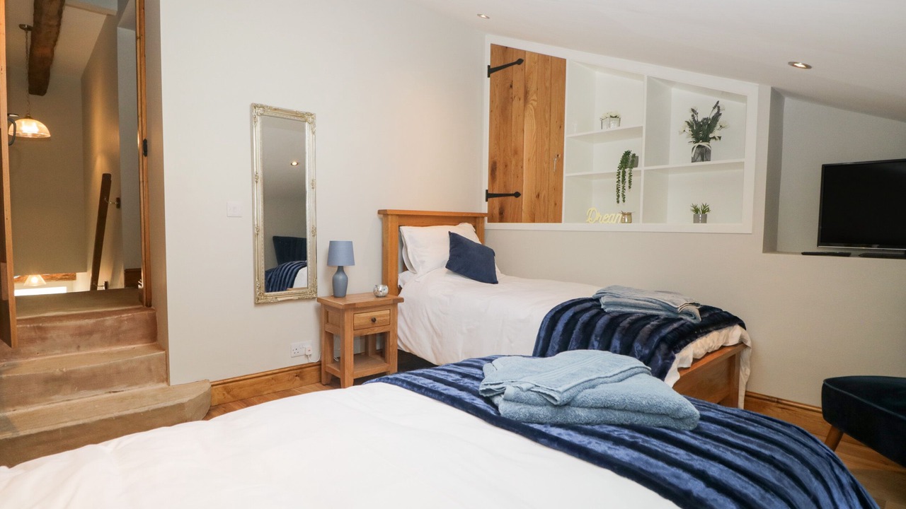 Photo of Others in Westward