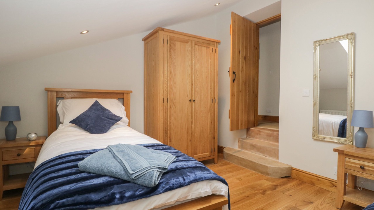 Photo of Others in Westward