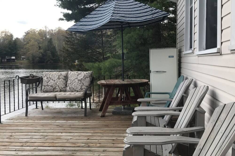 Photo of Patio Balcony in Frontenac