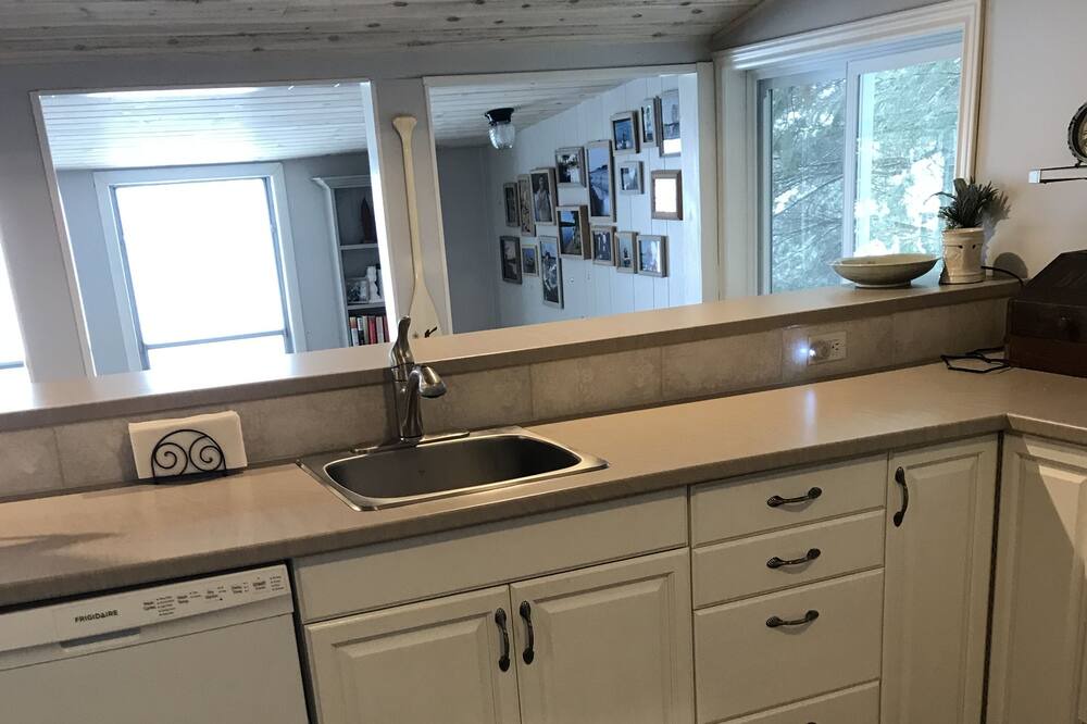 Photo of Kitchen in Frontenac