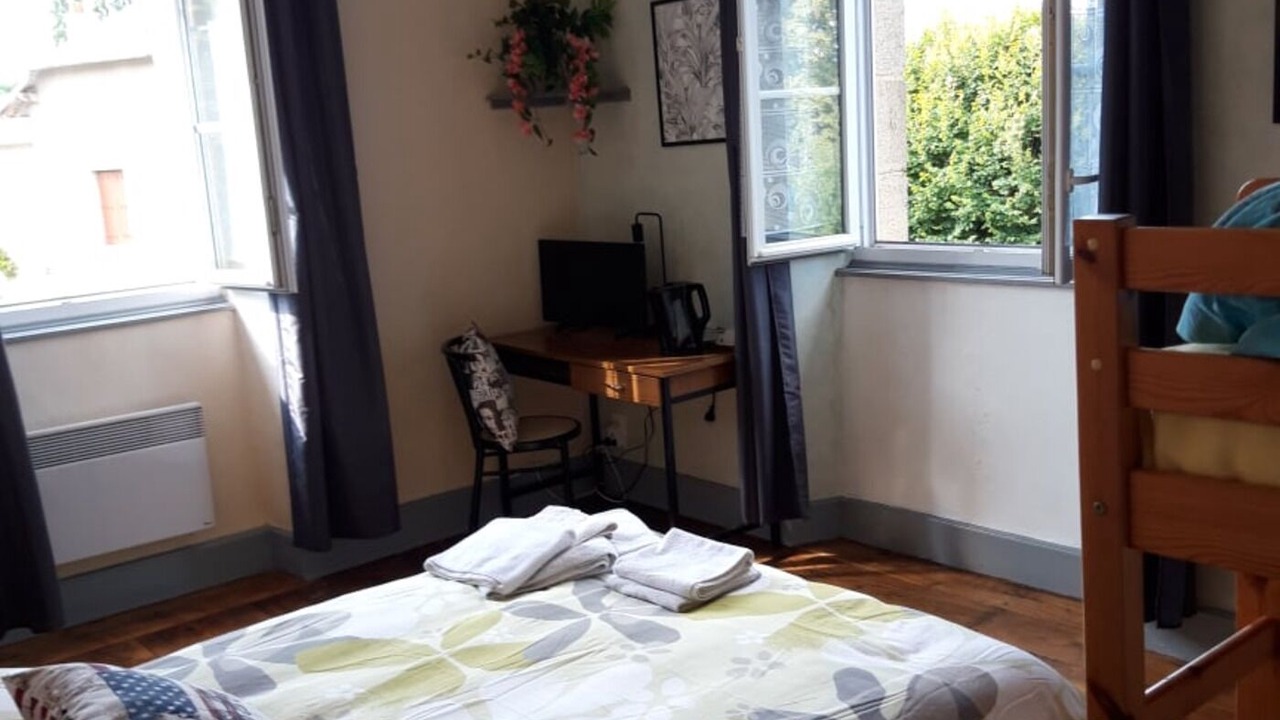 Photo of Bedroom in Condat-sur-Ganaveix
