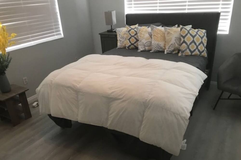 Photo of Bedroom in Bombay Beach