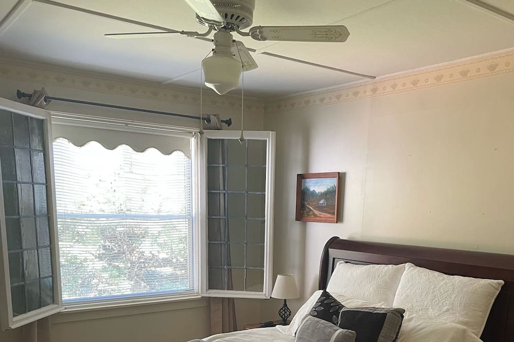 Photo of Others in West Newfield