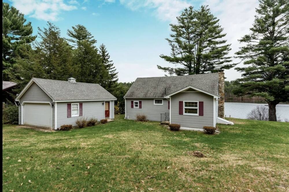 Photo of Outdoor in West Newfield