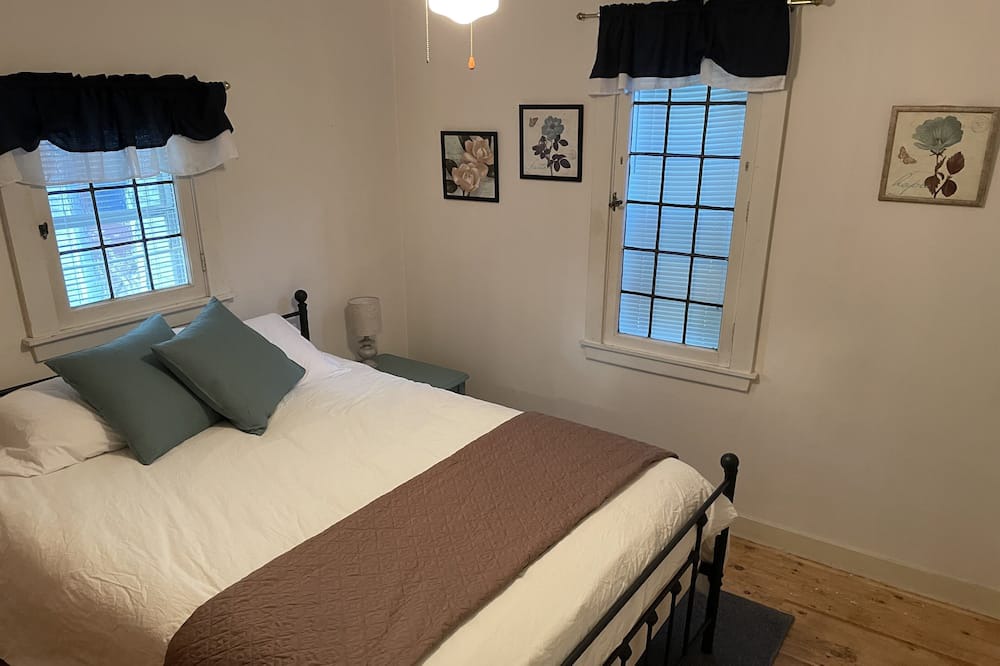 Photo of Others in West Newfield