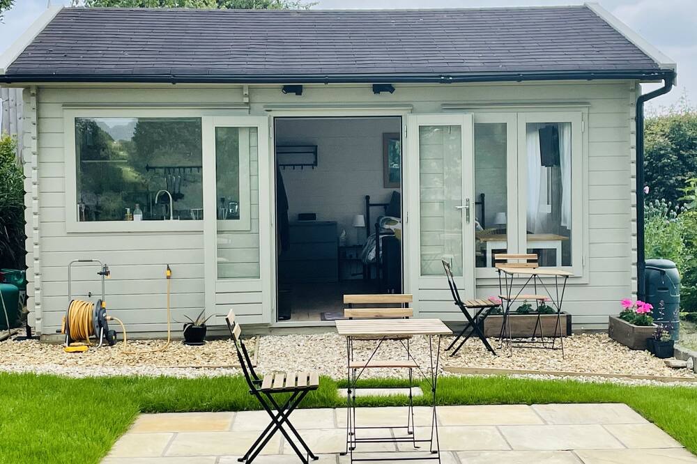 Photo of Others in Shoscombe