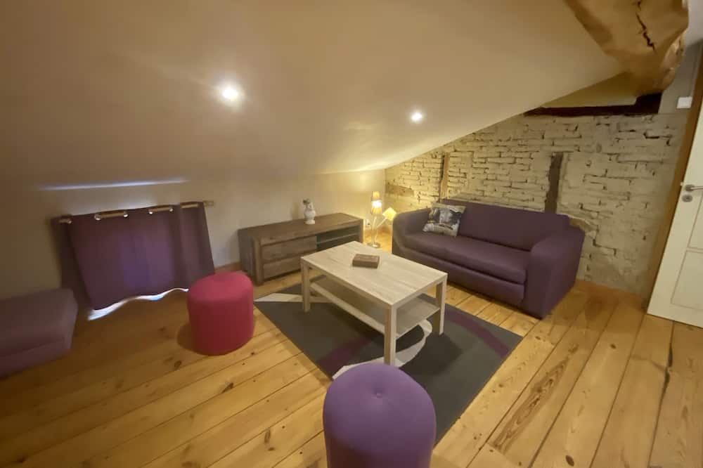 Photo of Livingroom in Meauzac