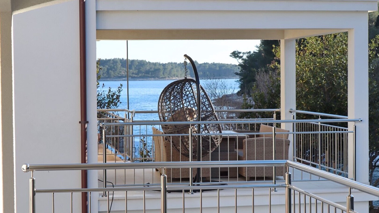 Photo of Patio Balcony in Potirna