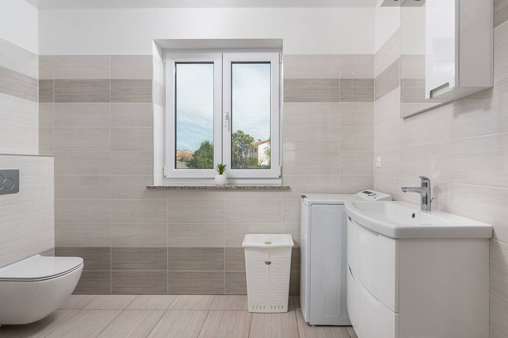 Photo of Bathroom in Radini