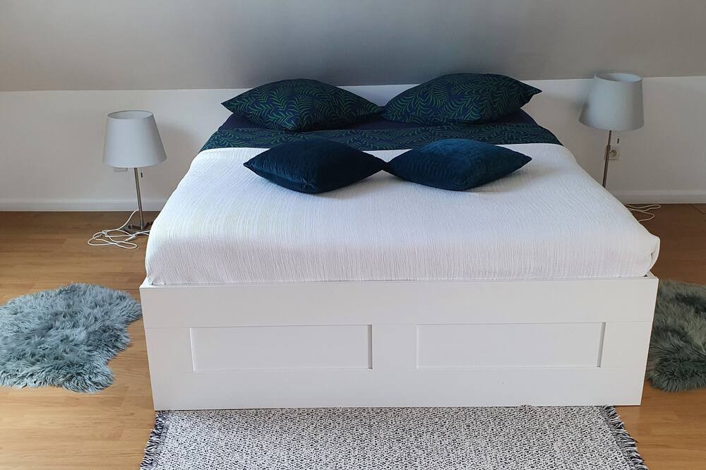 Photo of Bedroom in Charleville-Mezieres