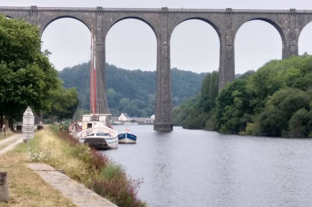 Photo of Others in Dineault