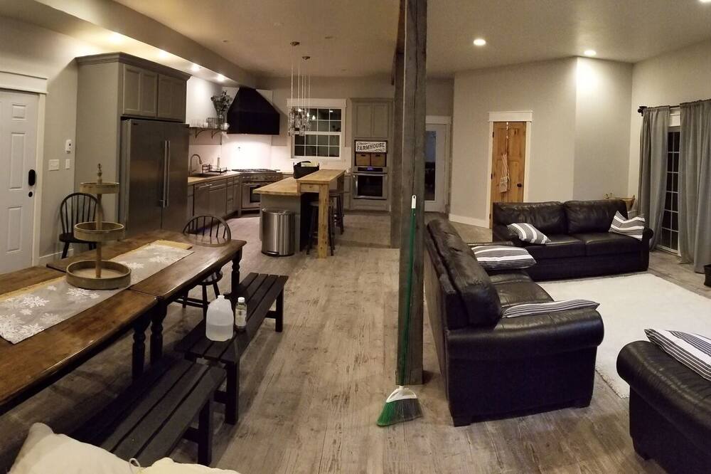 Photo of Bedroom in Palmer