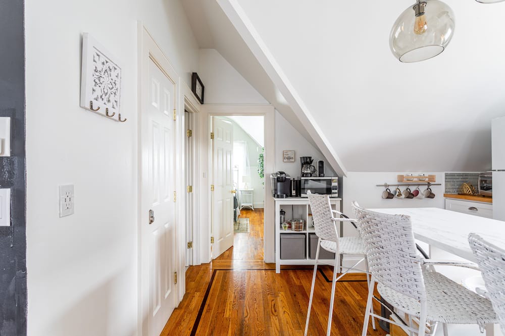 Photo of Kitchen in West End - West Side