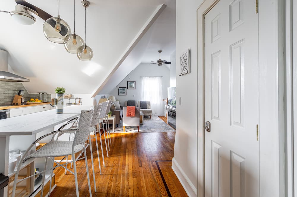 Photo of Kitchen in West End - West Side