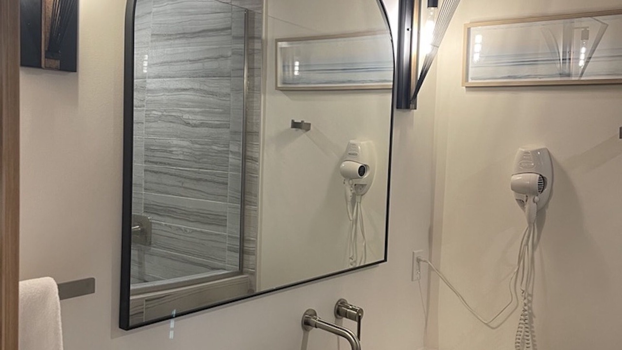 Photo of Bathroom in Tobermory