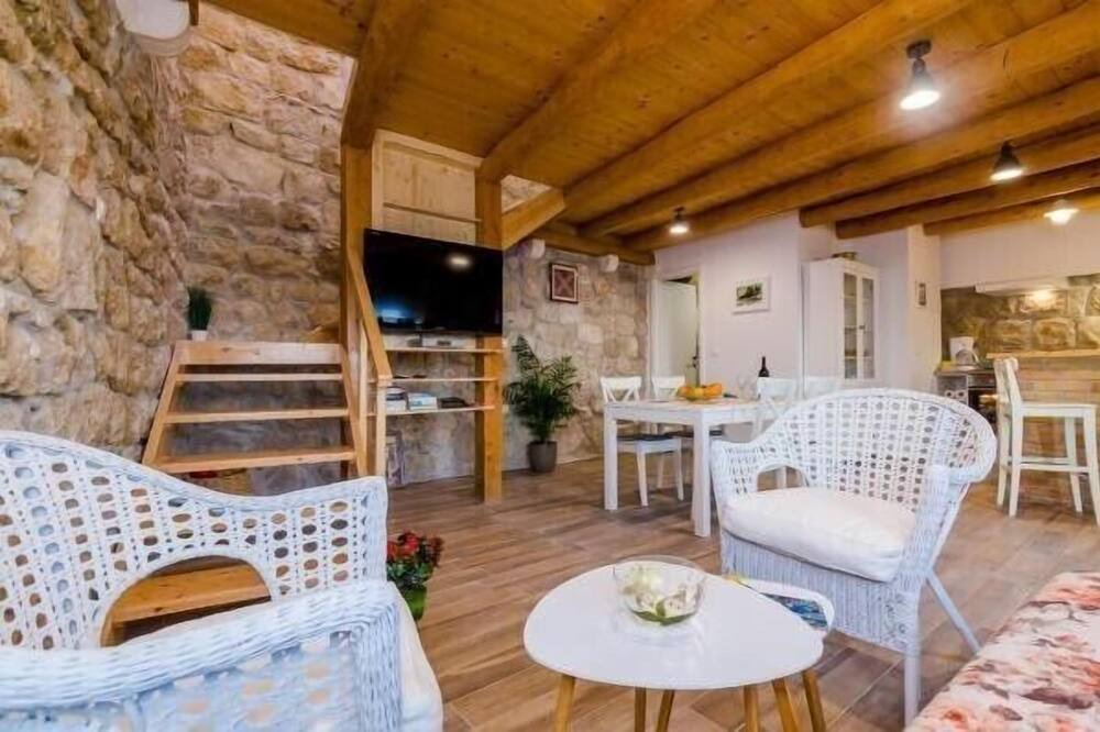 Photo of Livingroom in Mihanici