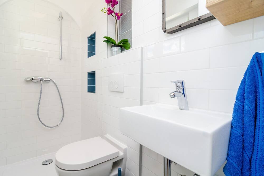 Photo of Bathroom in Podimoc