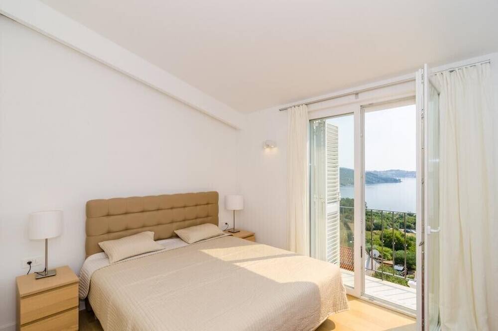 Photo of Bedroom in Plat
