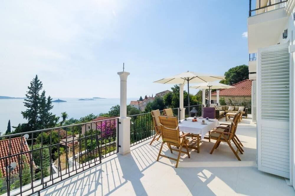 Photo of Patio Balcony in Plat