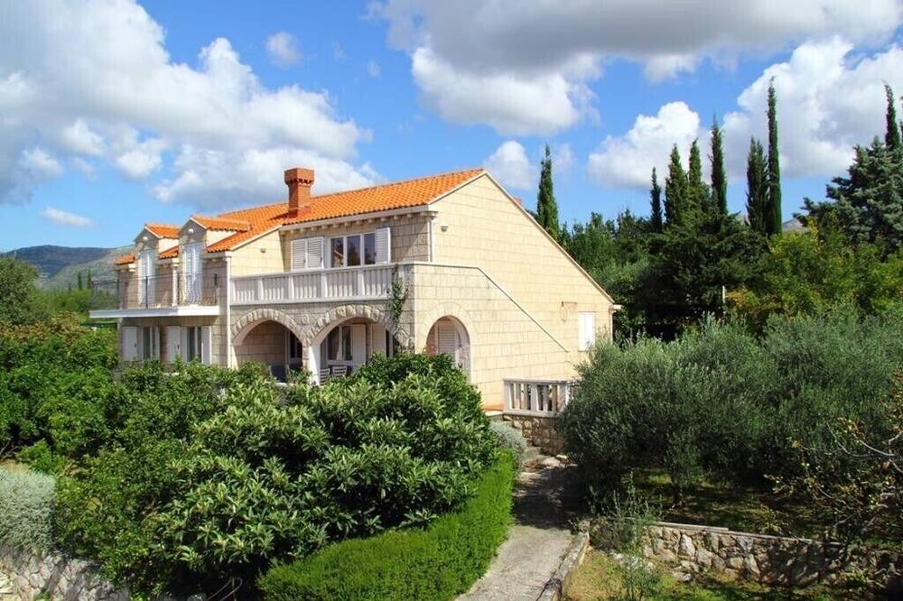 Photo of Outdoor in Cilipi