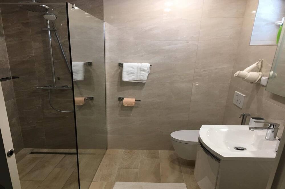 Photo of Bathroom in Cilipi