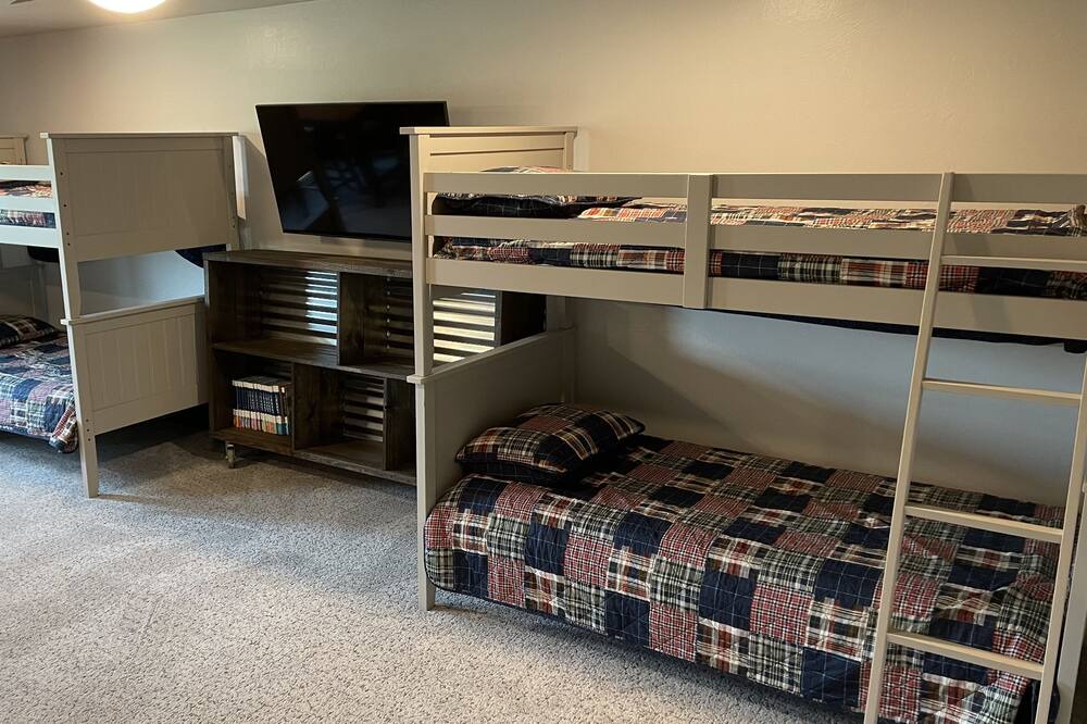 Photo of Bedroom in Lexington