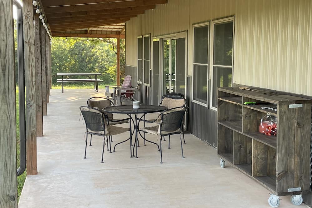 Photo of Outdoor in Lexington