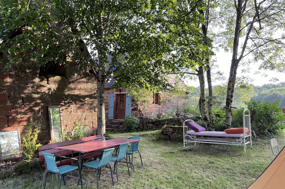 Photo of Outdoor in Coubjours