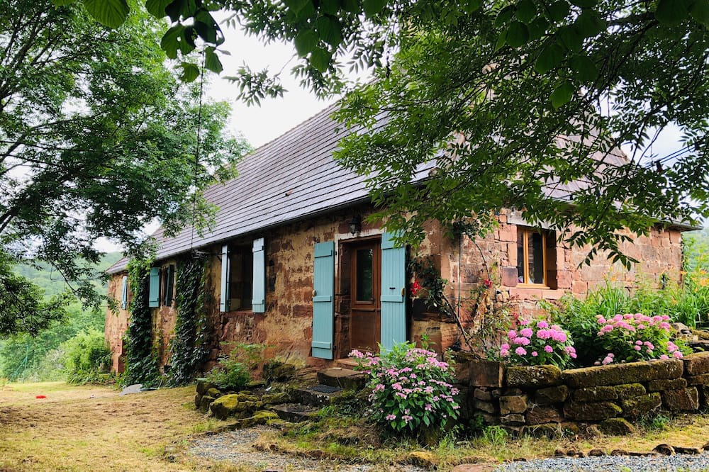 Photo of Outdoor in Coubjours