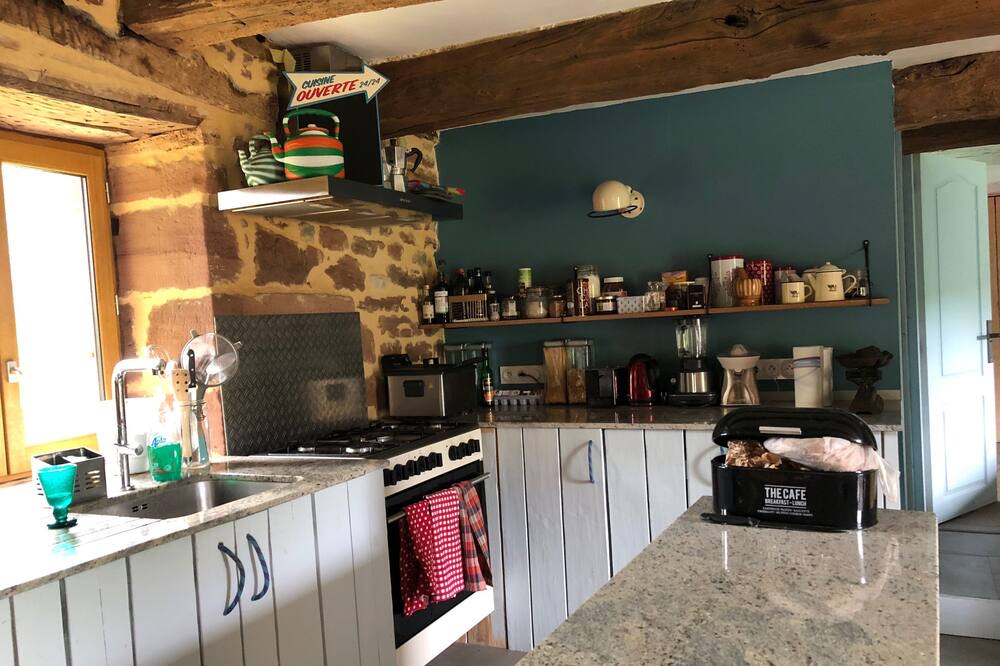 Photo of Kitchen in Coubjours
