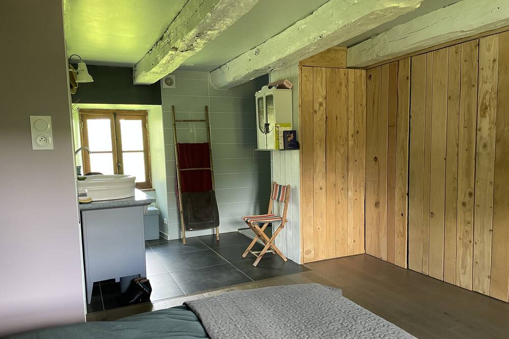 Photo of Bedroom in Coubjours