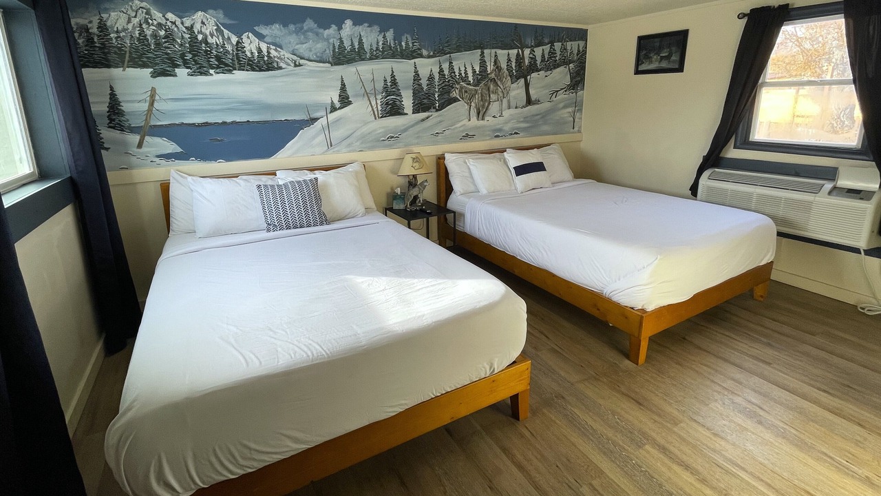 Photo of Bedroom in Salmon