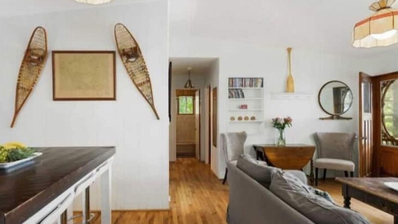 Photo of Livingroom in Utterson