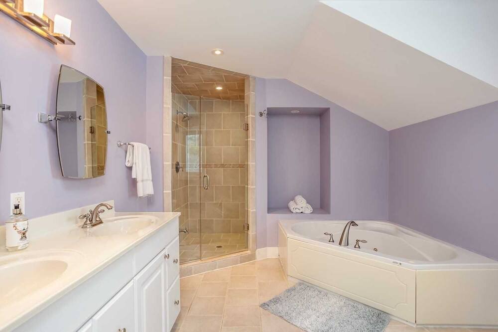 Photo of Bathroom in Glen Huron